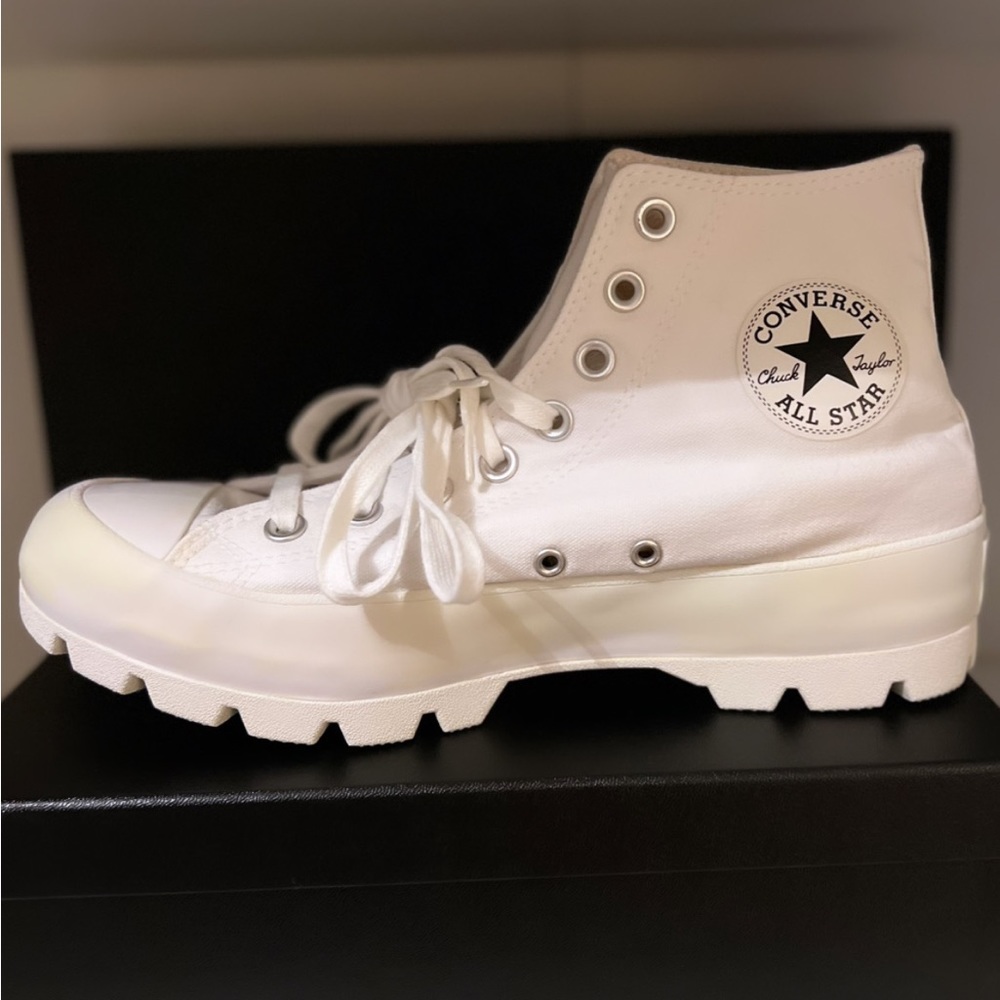 Converse Chuck
Tavlor All Star